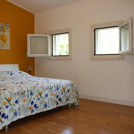 Helas By Holidays Apartment