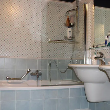 Helas By Holidays Apartment